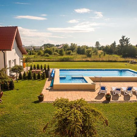 Aqua Fun Domki Z Basenem Дарлово Екстер'єр фото